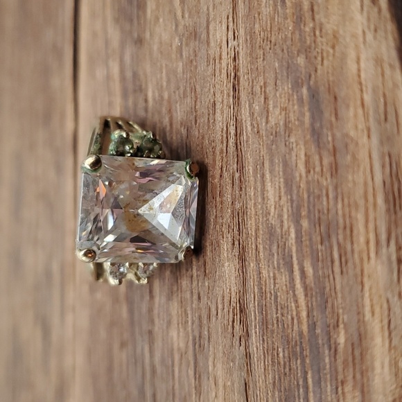 4‎ ct crystal engagement heirloom band ring size 9 what a beauty 😍   R251 - Picture 1 of 4